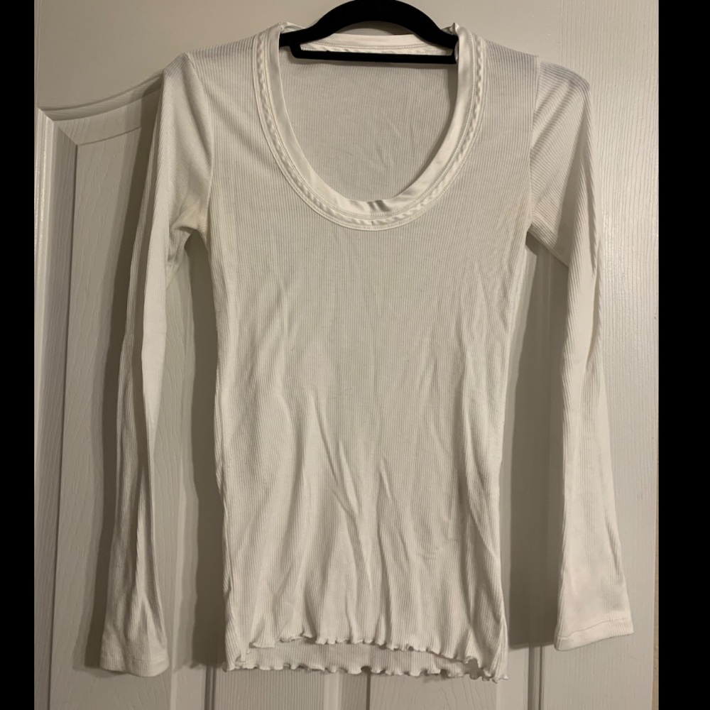 Ribbed V-Neck Long Sleeve